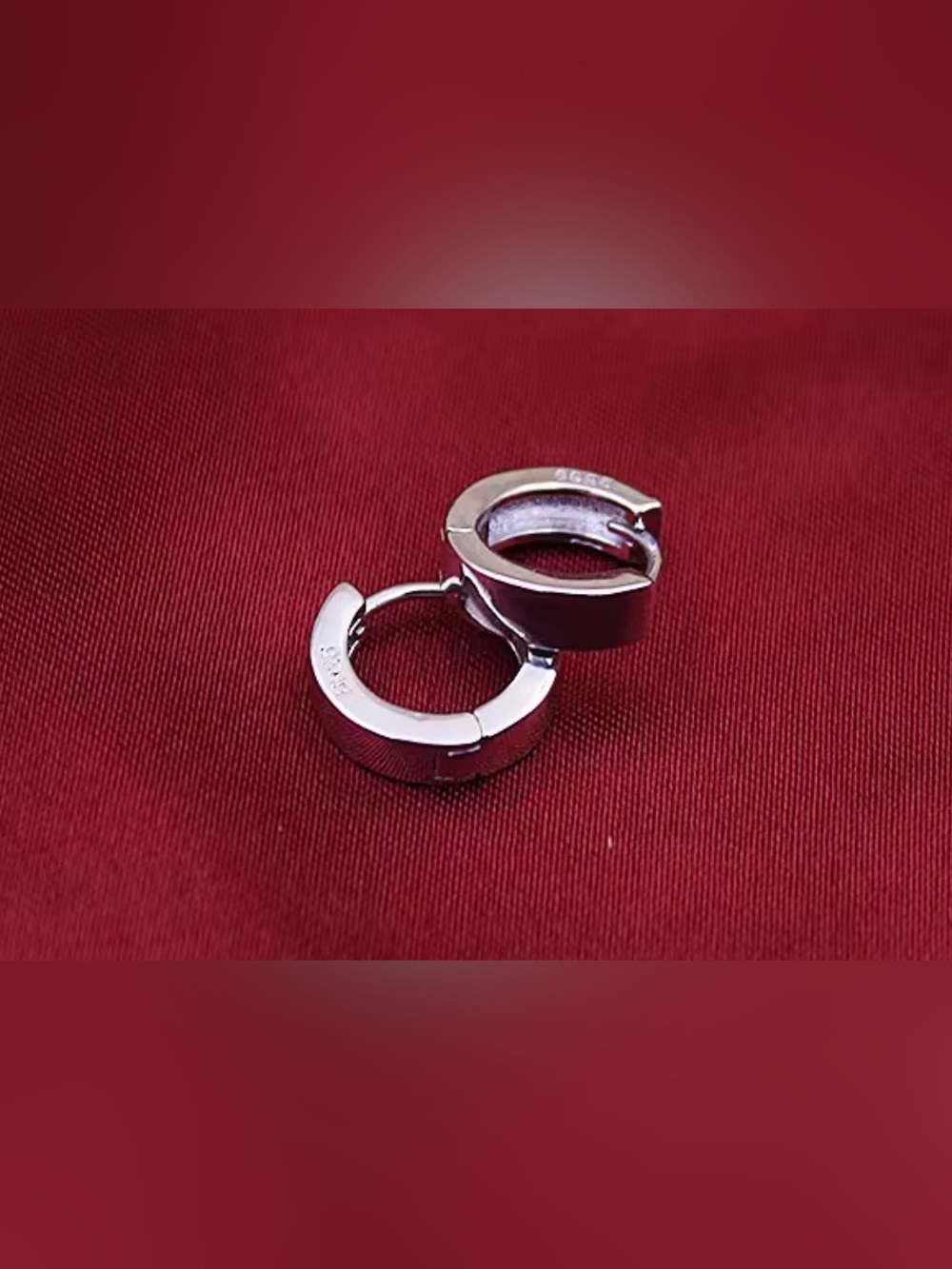 Anthropologie Classic Silver Tone Huggie Hoop Earrings - Women Jewelry NWOT - Picture 3 of 5
